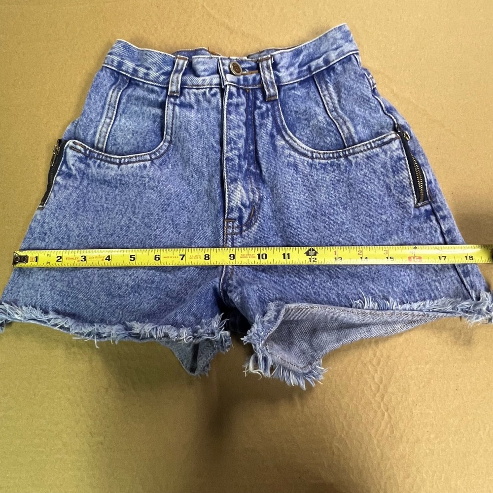 Vintage 90s Rio Denim Jean Shorts Cutoffs Frayed Raw Hem 3‎ Booty Shorts - Picture 12 of 12